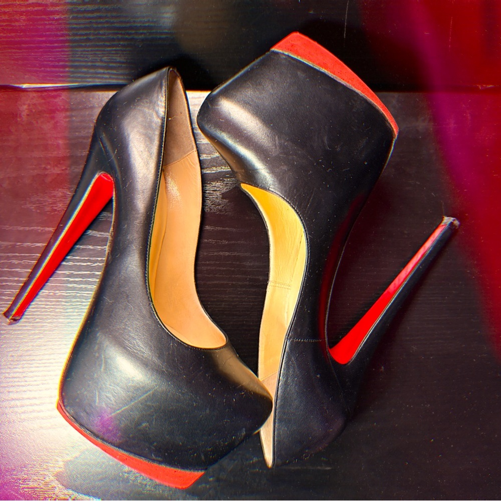 Christian Louboutin Platform 38 Black Preloved Real Daffodile Read Description